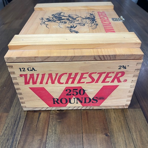 Winchester Wooden Ammo Box - Picture 6 of 14